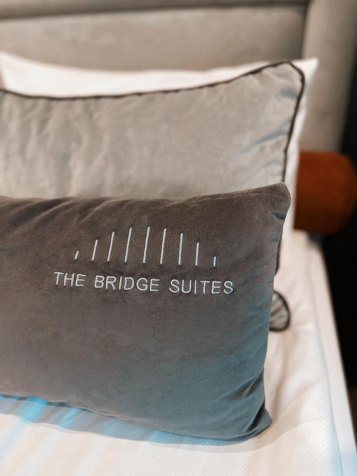 كراكوفيا The Bridge Suites المظهر الخارجي الصورة